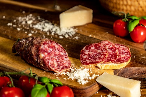 Originial französische Salami mit Ziegenkäse